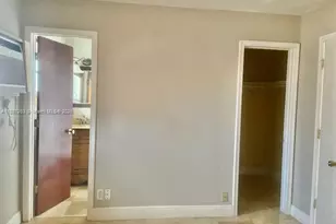 5174 NE 6th Ave, Oakland Park, FL 33334 - Photo 7