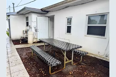 2305 Monroe St #6, Hollywood, FL 33020 - Photo 13