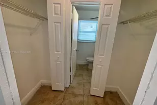 2305 Monroe St, Hollywood, FL 33020 - Photo 7