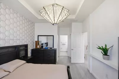 8929 NW 183rd St, Hialeah, FL 33018 - Photo 21