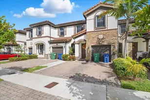 8929 NW 183rd St, Hialeah, FL 33018 - Photo 41