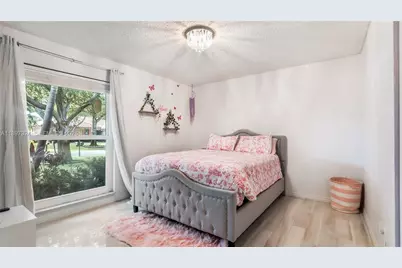 7101 NW 40th St, Coral Springs, FL 33065 - Photo 19