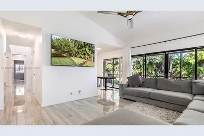 7101 NW 40th St, Coral Springs, FL 33065 - Photo 17