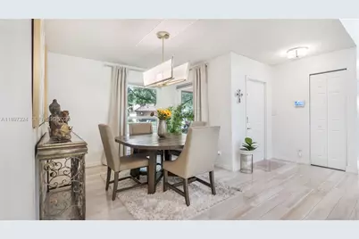 7101 NW 40th St, Coral Springs, FL 33065 - Photo 7