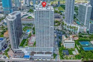 1717 N Bayshore Dr, Miami, FL 33132 - Photo 33