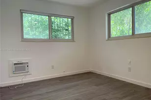 1544 Michigan Ave, Miami Beach, FL 33139 - Photo 9