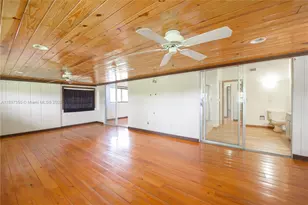 19365 SW 256th St, Homestead, FL 33031 - Photo 17