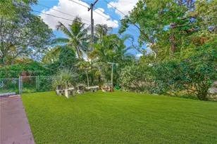 1140 NW 127th St, North Miami, FL 33168 - Photo 21