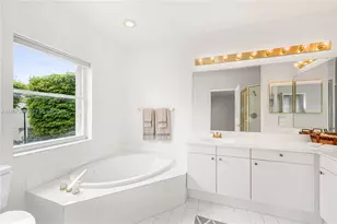 3699 NE 208th Terrace, Aventura, FL 33180 - Photo 31