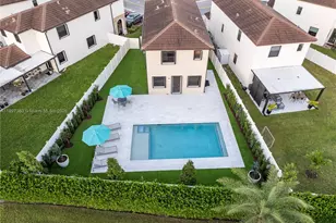 10800 W 35th Way, Hialeah, FL 33018 - Photo 29