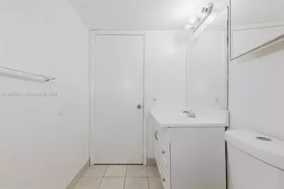 2020 NW 119th St #1122, Miami, FL 33167 - Photo 19