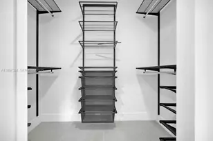 117 NE 20th St, Wilton Manors, FL 33305 - Photo 17