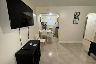 2305 Monroe St, Hollywood, FL 33020 - Photo 3