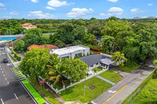 50 SW 26th Rd, Miami, FL 33129 - Photo 55