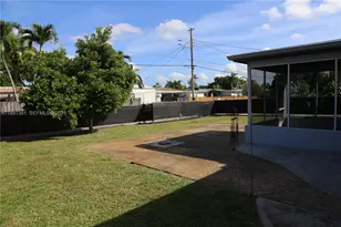 4233 Washington St, Hollywood, FL 33021 - Photo 15