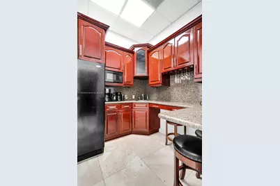 2020 Ponce De Leon Blvd #1007, Coral Gables, FL 33134 - Photo 21