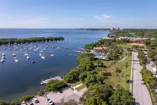 2843 S Bayshore Dr, Miami, FL 33133 - Photo 19