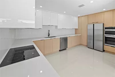 5000 Bayberry Ln, Tamarac, FL 33319 - Photo 1