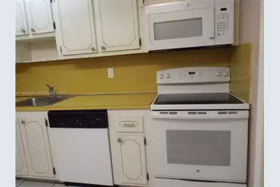 410 SE 2nd St #102, Hallandale Beach, FL 33009 - Photo 27