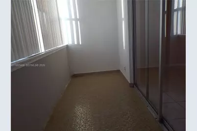 410 SE 2nd St #102, Hallandale Beach, FL 33009 - Photo 11