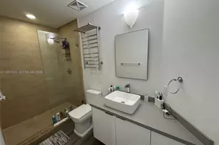 7928 East Dr, North Bay Village, FL 33141 - Photo 17