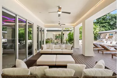 6831 SW 106th St, Pinecrest, FL 33156 - Photo 5