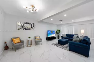 12520 NE 1st Ct, North Miami, FL 33161 - Photo 3