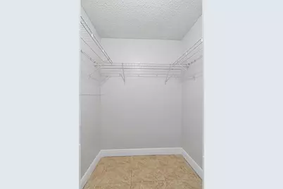 9451 Evergreen Pl #303, Davie, FL 33324 - Photo 19