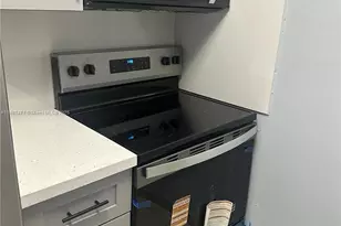 [Address not provided], North Miami, FL 33161 - Photo 5