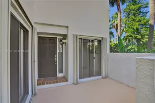 20332 NE 34th Ct, Aventura, FL 33180 - Photo 17