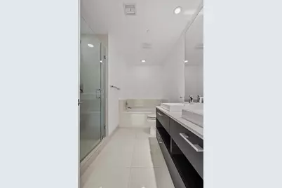55 SW 9th St #3006, Miami, FL 33130 - Photo 13
