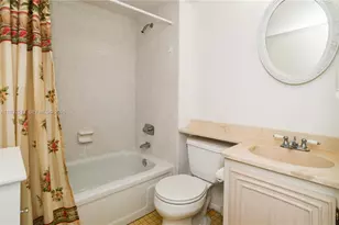 110 Royal Pk Dr, Oakland Park, FL 33309 - Photo 21