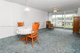 110 Royal Pk Dr, Oakland Park, FL 33309 - Photo 11
