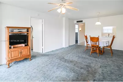 110 Royal Park Dr #2H, Oakland Park, FL 33309 - Photo 15