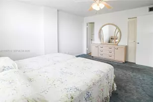 110 Royal Pk Dr, Oakland Park, FL 33309 - Photo 17