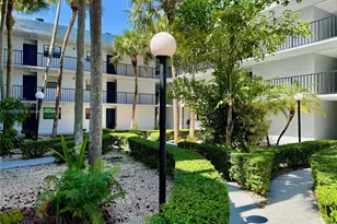 10825 SW 112th Ave, Miami, FL 33176 - Photo 13