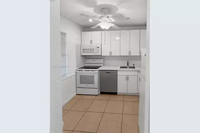 7897 Golf Cir Dr #306, Margate, FL 33063 - Photo 1