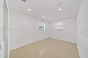 845 NW 2nd St, Florida City, FL 33034 - Photo 9