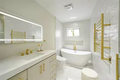 1851 NW 32nd Ave, Miami, FL 33125 - Photo 21