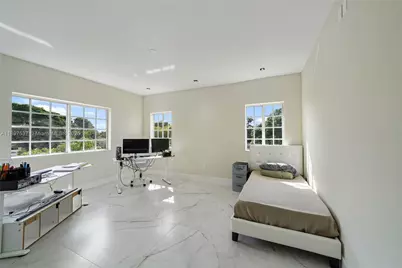 1851 NW 32nd Ave, Miami, FL 33125 - Photo 35