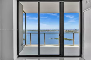 700 NE 24th St, Miami, FL 33137 - Photo 33