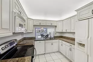 2981 N Nob Hill Rd, Sunrise, FL 33322 - Photo 3