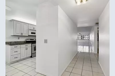 2981 N Nob Hill Rd #108, Sunrise, FL 33322 - Photo 21