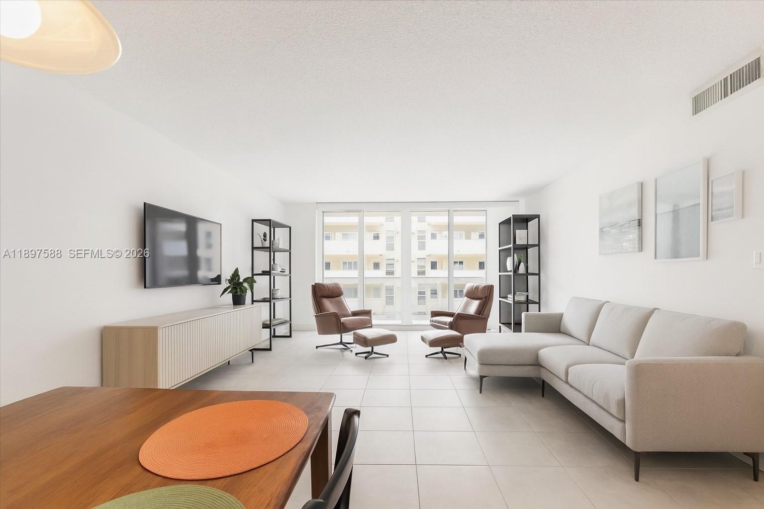 3140 S Ocean Dr #207 - 3140 S Ocean Dr #207, Hallandale Beach, FL 33009 Luxury Property | Jose Angel Pina