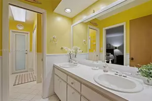 15625 SW 73rd Ct, Palmetto Bay, FL 33157 - Photo 27