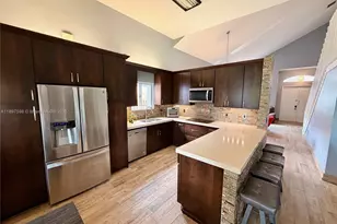 1861 SE 19th Ave, Homestead, FL 33035 - Photo 11