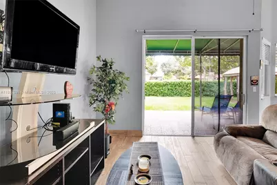 1861 SE 19th Ave, Homestead, FL 33035 - Photo 21