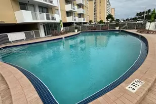 [Address not provided], North Miami, FL 33181 - Photo 7