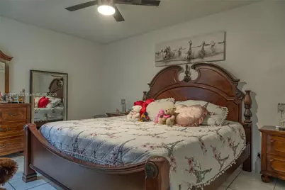 13337 NW 3rd Ln, Miami, FL 33182 - Photo 31