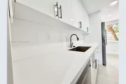 3361 NW 47th Ter #329, Lauderdale Lakes, FL 33319 - Photo 3